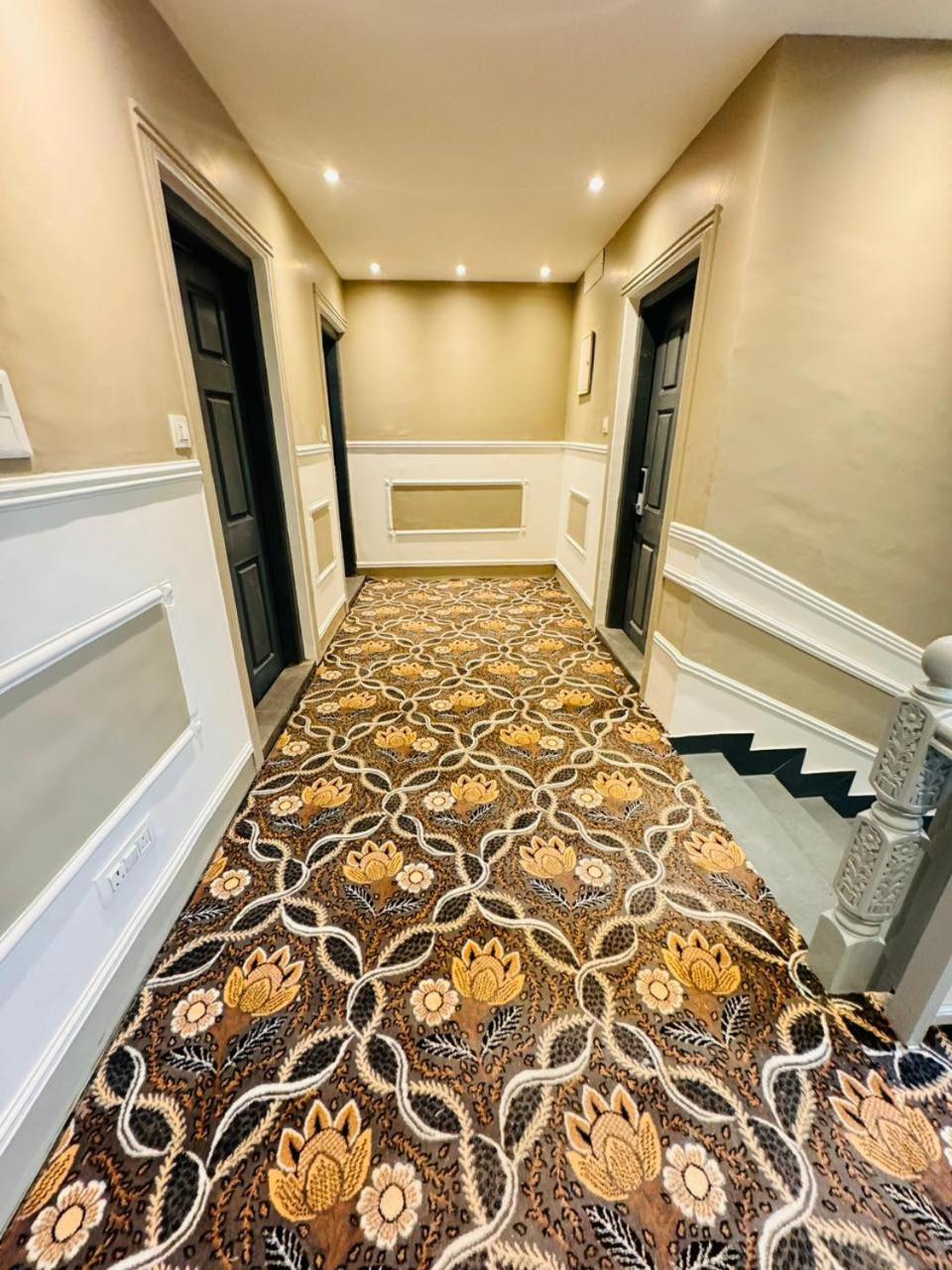 De Elaaf The Luxury Stay Σριναγκάρ Εξωτερικό φωτογραφία
